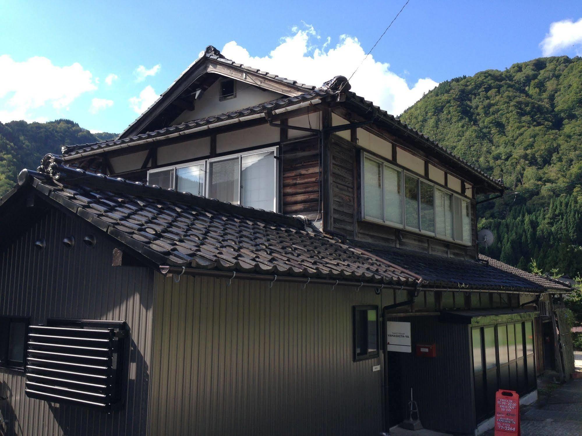 Guest House Yamashita-Ya Nanto Eksteriør bilde