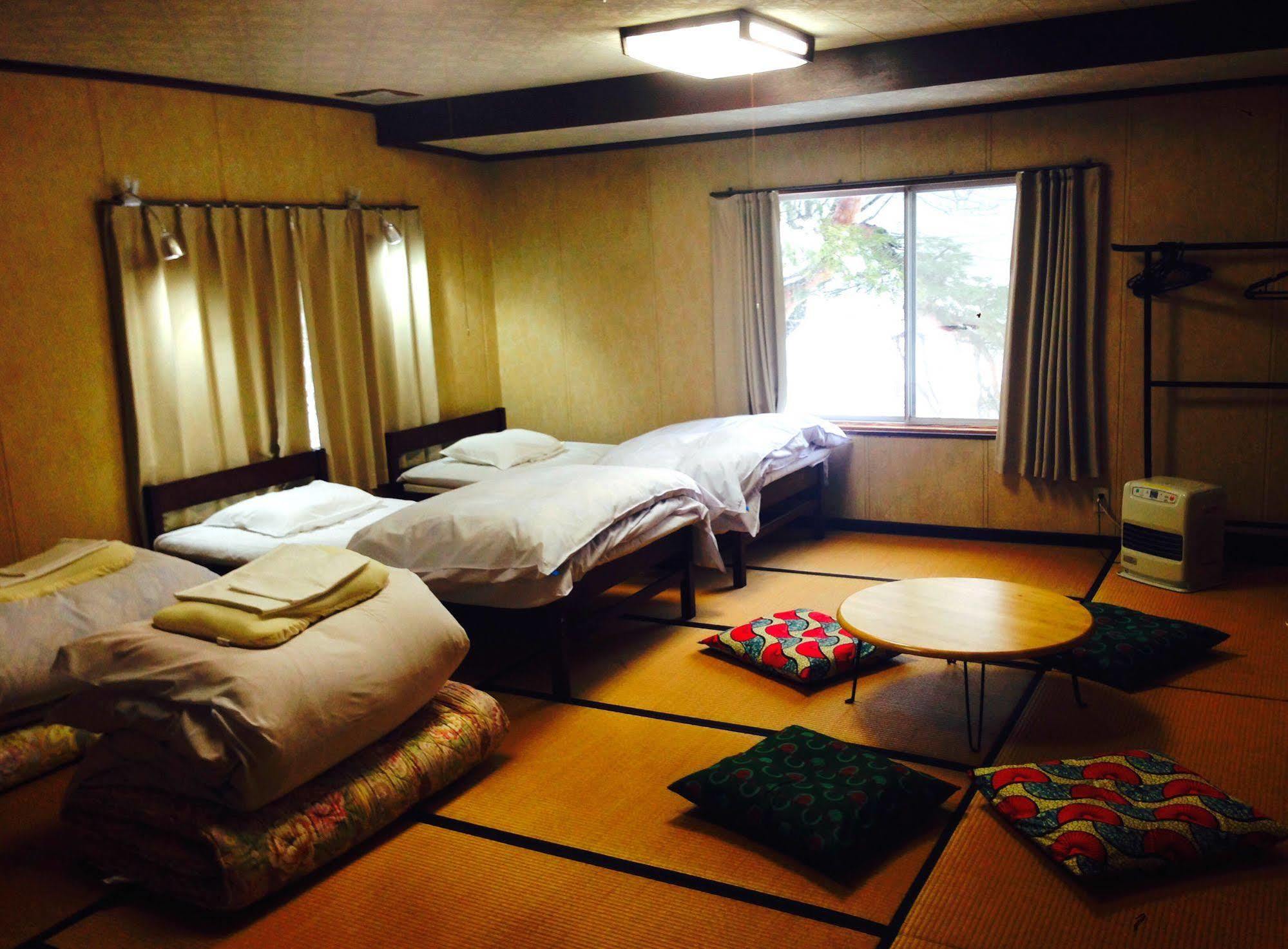 Guest House Yamashita-Ya Nanto Eksteriør bilde